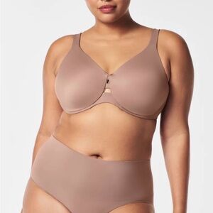 [SPANX] Low profile Minimizer Bra